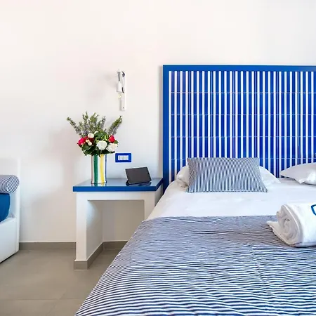 Al Campanile Maison d'hôtes 4*