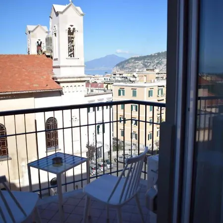 Al Campanile Guest house